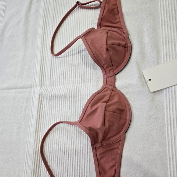 NWT HER LINE 2 piece swim, size S, us 4 - Picture 3 of 6